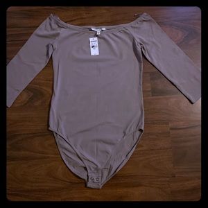 NWT! Express One-Eleven Off The Shoulder Bodysuit